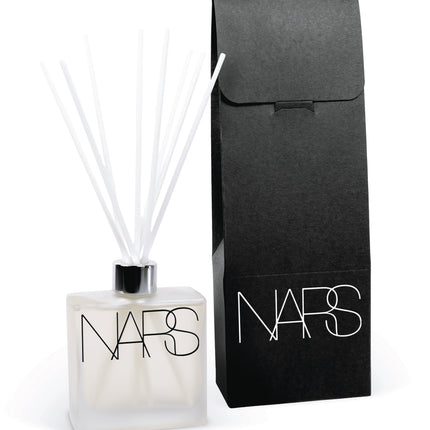 8 oz frosted reed diffuser with packaging, showing the product alongside its black gift box