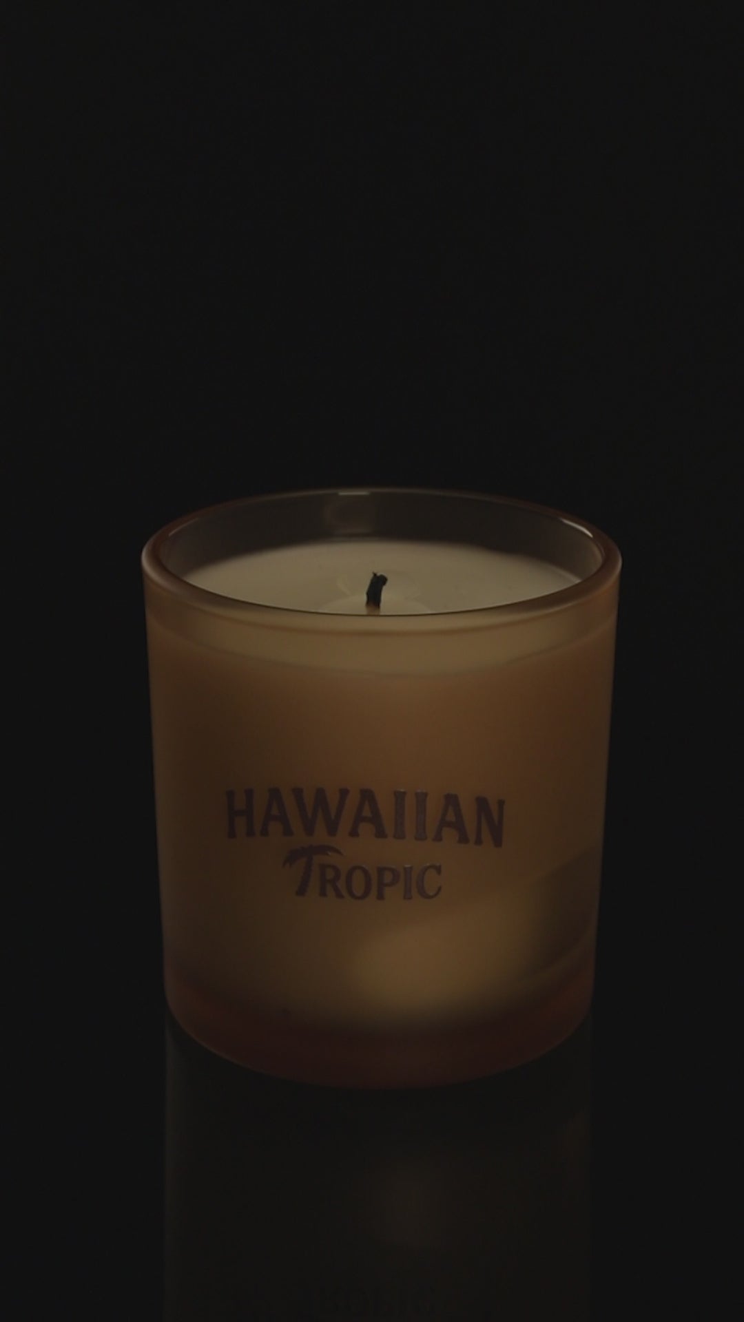 Sand 9 oz. Classic Printed Candle burning.
